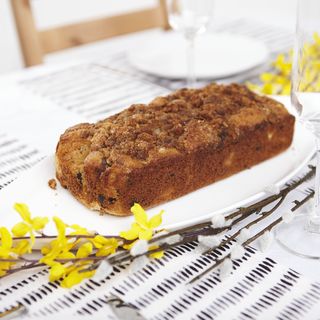 Recipe: Chocolate pear cake with speculoos
