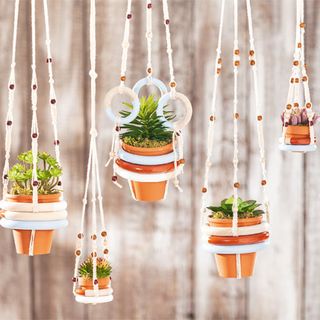 Suspension pour plantes en macramé