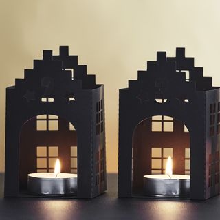 Plotting Advent houses