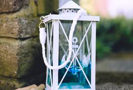 Idée upcycling : lanterne de jardin au look marin
