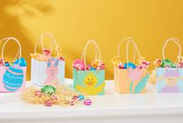 Paper bags with Easter motifs