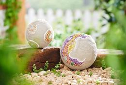 Boules de jardin en mosaïque
