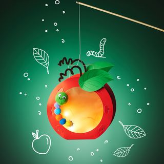 Lanternes Pomme avec ver de terre