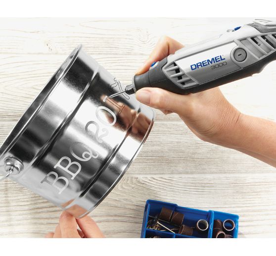 Outil multifonction Dremel 3000-2/25 Arts & Crafts, 2 embouts, 25 accessoires