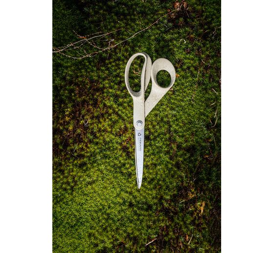Fiskars recycling scissors