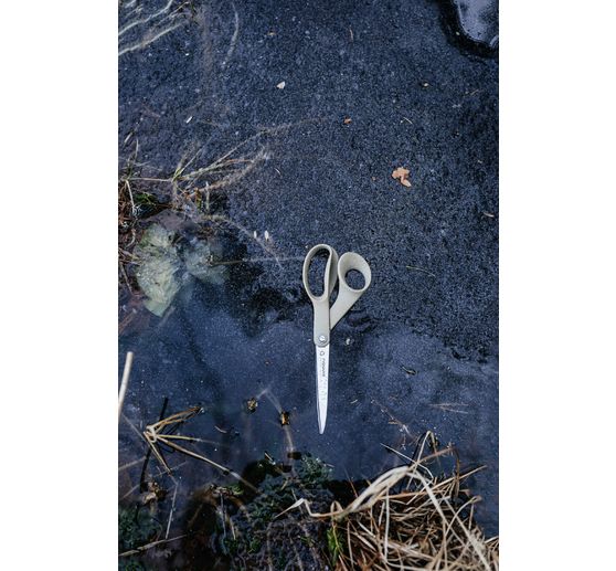 Fiskars recycling scissors