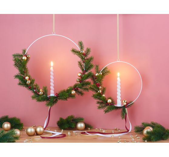 Boules de Noël en verre sur tige