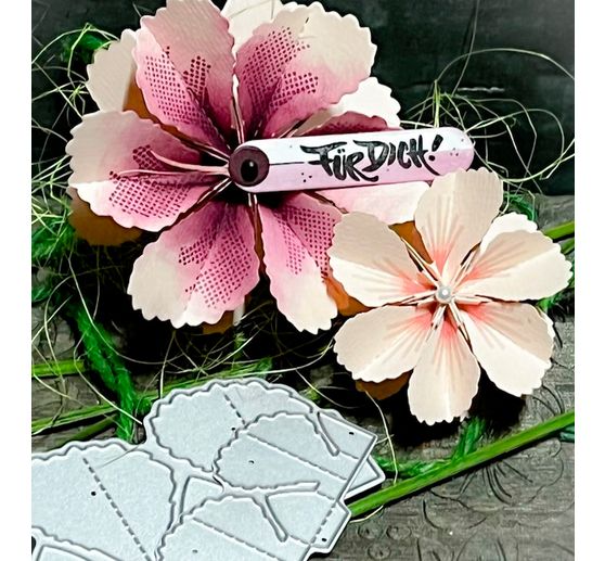 Gabarit de découpe pour fleurs à plier « Malva »