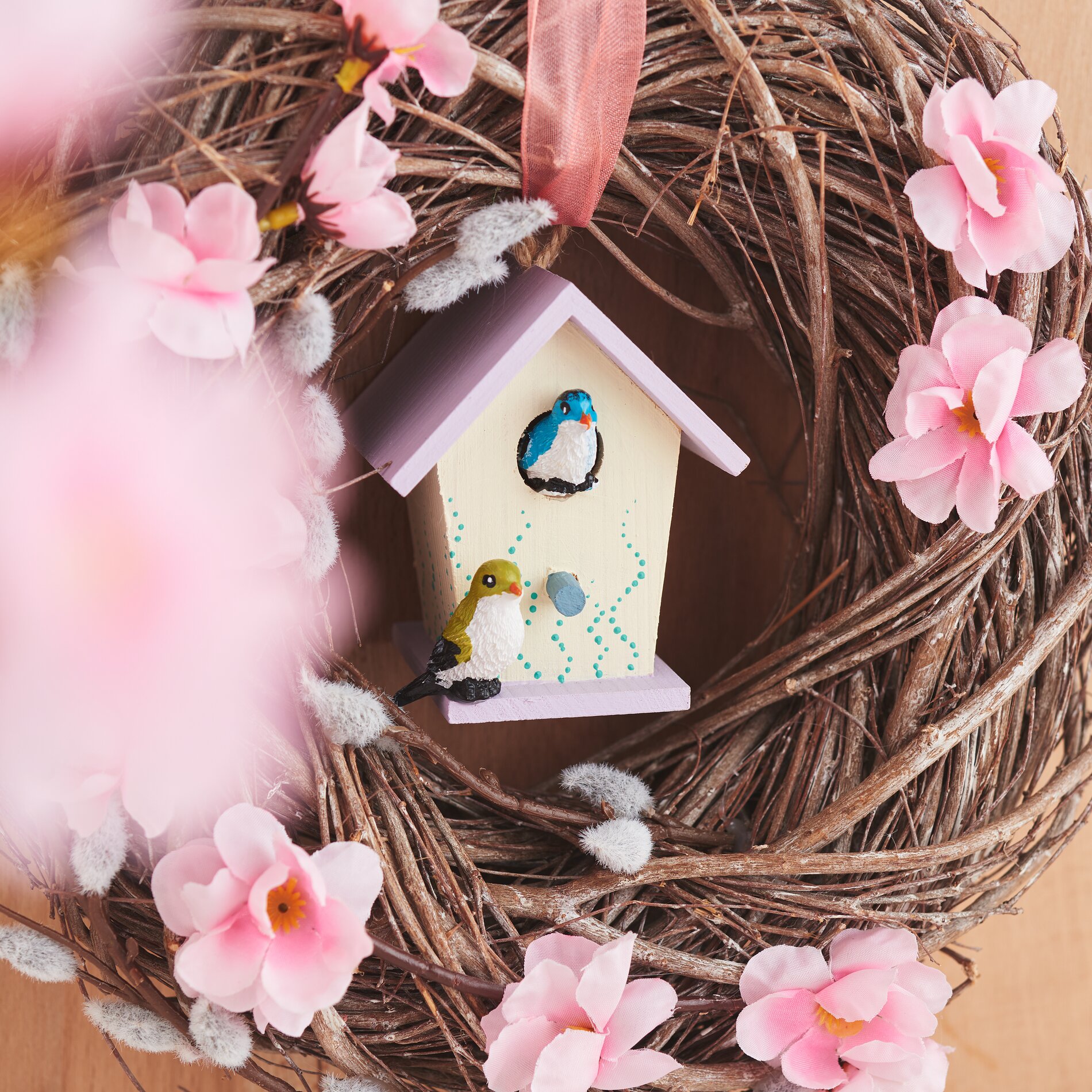 Kranz mit Vogelhäuschen