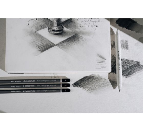 Crayons fusain STAEDTLER &laquo; Mars Lumograph &raquo; charcoal 100C, 4 pi&egrave;ces
