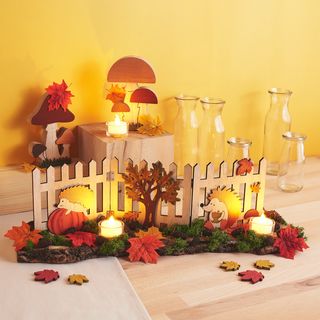 Herbstliche Zaunszene
