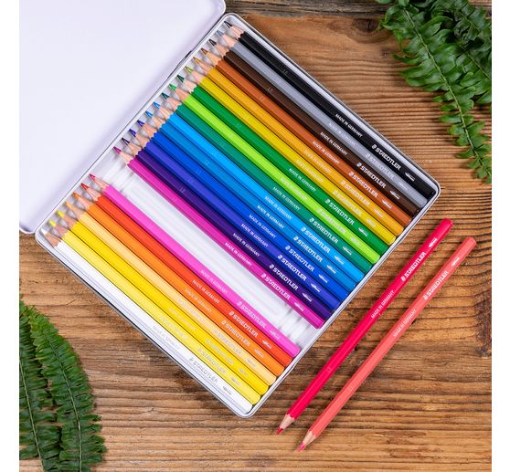 Crayons aquarellables STAEDTLER &laquo; Design Journey &raquo; dans un &eacute;tui en m&eacute;tal