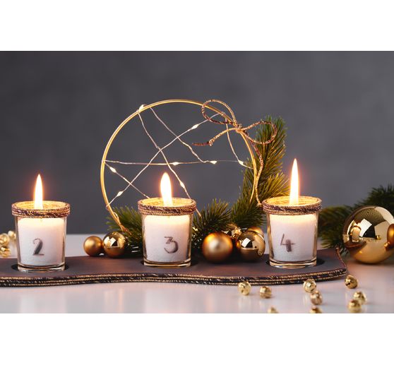 Boules de Noël en verre sur tige